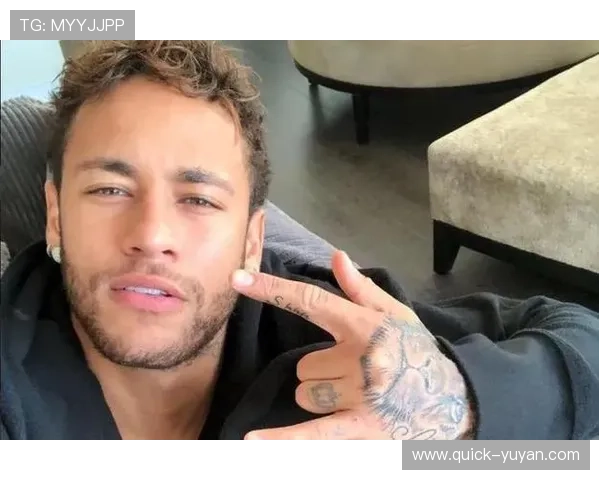 足球球星颜值基因传承揭示明星孩子们的魅力与未来潜力